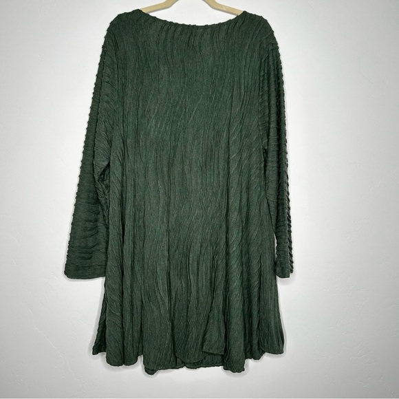 NWT Toofan Textured Sage Green Tunic Top Size 1X Lagenlook Art to Wear - Picture 2 of 9